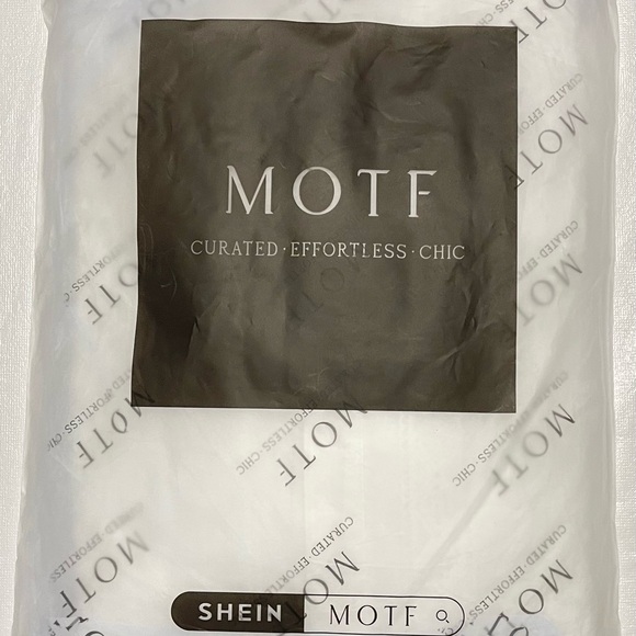 MOTF PREMIUM GUIPURE WHITE LACE SHIRT - Picture 4 of 4